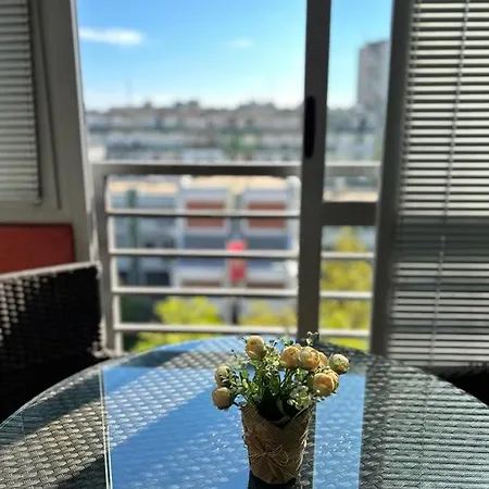 Apartment Nest *