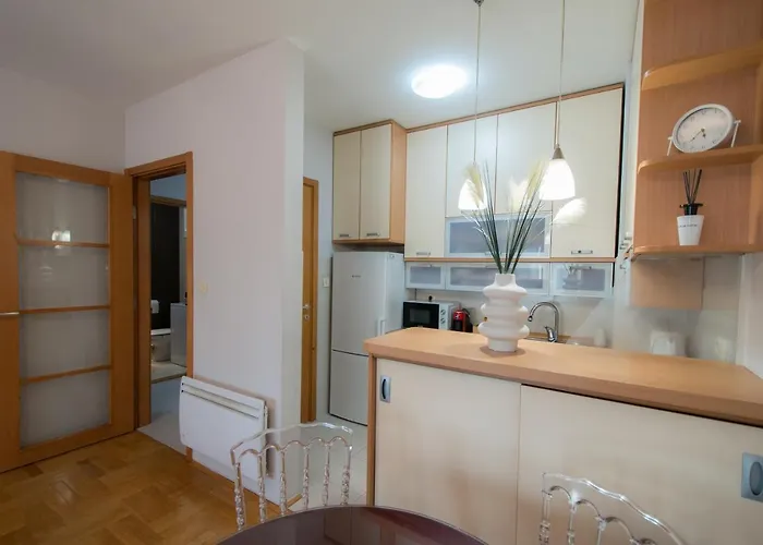 Nest Lejlighed Podgorica